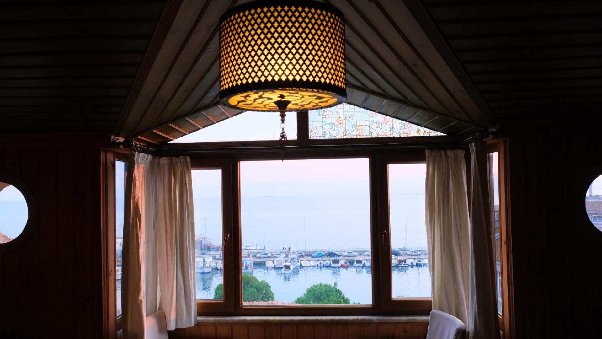 Denizci Hotel ซิน็อป ภายนอก รูปภาพ